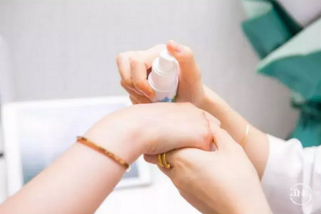 NEWNEW|比大牌還好用的私人定制，C位占領我的化妝臺！