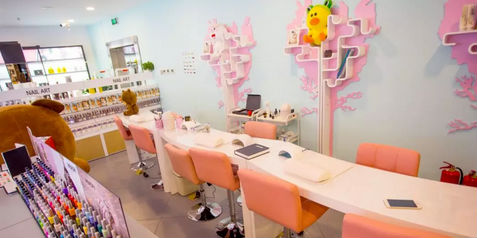 唯拾壹|生意火爆的美妝店都在賣什么？只賣產(chǎn)品你就輸了！