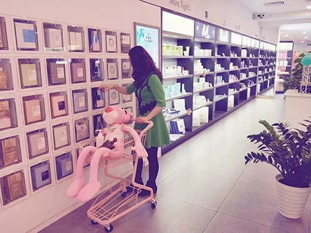 未來美妝店鋪 理想的模式——打造美妝樂園！