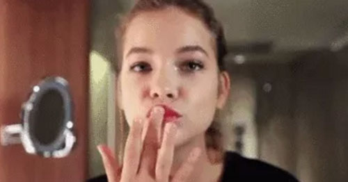 誰說夏天不用護唇膏?沒有它，再貴的口紅都沒用!