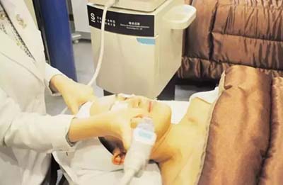 定期做這些美容補(bǔ)水管理，1次好過敷2周面膜