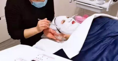 VN智能光電美膚館：木乃伊煥膚，每個人都有必做的理由！