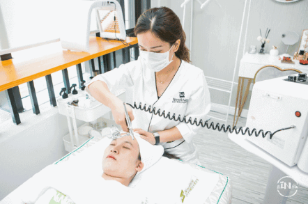 美業課堂 | 悅己消費興起,新態勢下美業將何去何從?