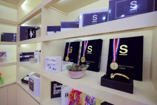 皮膚管理創業//越來越多新手&大咖青睞加盟，優勢讓人無法拒絕！